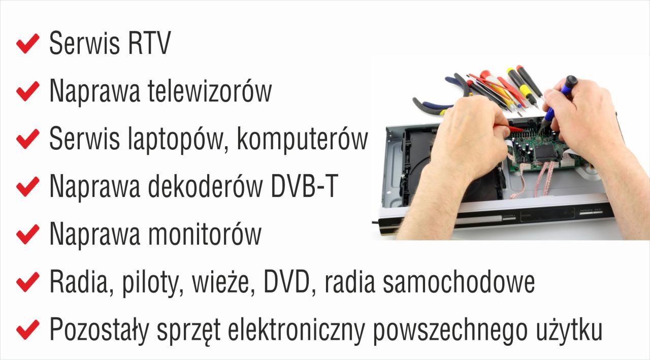 Technik w trakcie naprawy płyty głównej w otwartym dekoderze DVB-T, używa precyzyjnych narzędzi, w tle zestaw śrubokrętów.