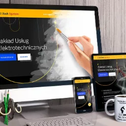 Prezentacja responsywnej strony internetowej 'El Tech System' na monitorze, tablecie i smartfonie, z ręką wirtualnie malującą pędzlem po ekranie, obok figurka mamuta z zielonymi ołówkami i kubek...