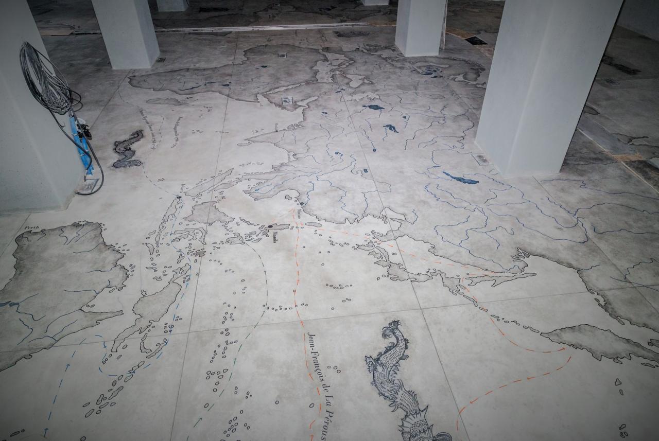 Grafiki na posadzkach - Największa Mapa Świata na posadzce (ponad 200 m2) - wrocławskie Hydropolis