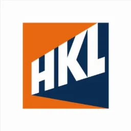 Logo firmy HKL z białymi literami na granatowym tle, umieszczone na pomarańczowym kwadracie.