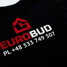 Koszulka z logo dla firmy budowlanej