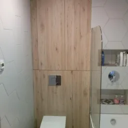 Zabudowa Miski wc z drewna