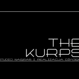 Logo 'The Kurps' w futurystycznym stylu, z napisem 'Studio Nagrań i Realizacja Dźwięku' na czarnym tle.