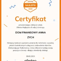 Certyfikat Oferteo Najlepsi 2025 dla Domu Finansowego Anna Zych, potwierdzający uznanie dla rzetelności i jakości świadczonych usług.