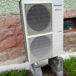 Pompa ciepła Panasonic T-CAP 12 KW do budynku bez ocieplenia i powierzchni 220m2
