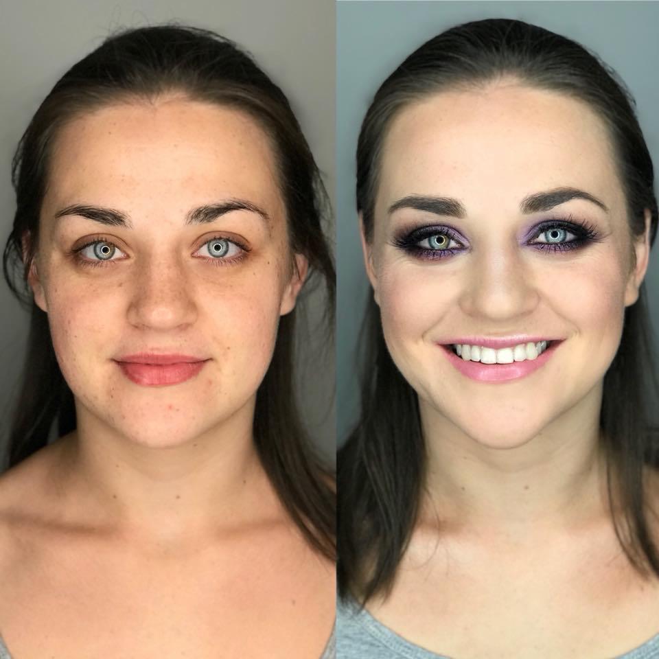 Portret kobiety przed i po aplikacji pełnego zestawu kosmetyków kolorowych: fioletowe cienie, tusz do rzęs, róż, rozświetlacz, pomadka w odcieniu różu.