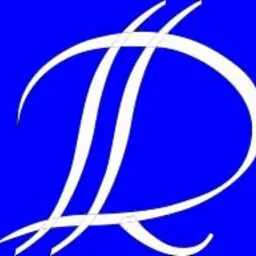 Biały, abstrakcyjny symbol na intensywnie niebieskim tle, przypominający splecioną literę 'D' i 'R'.