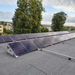 Instalacja PV na dachu płaskim