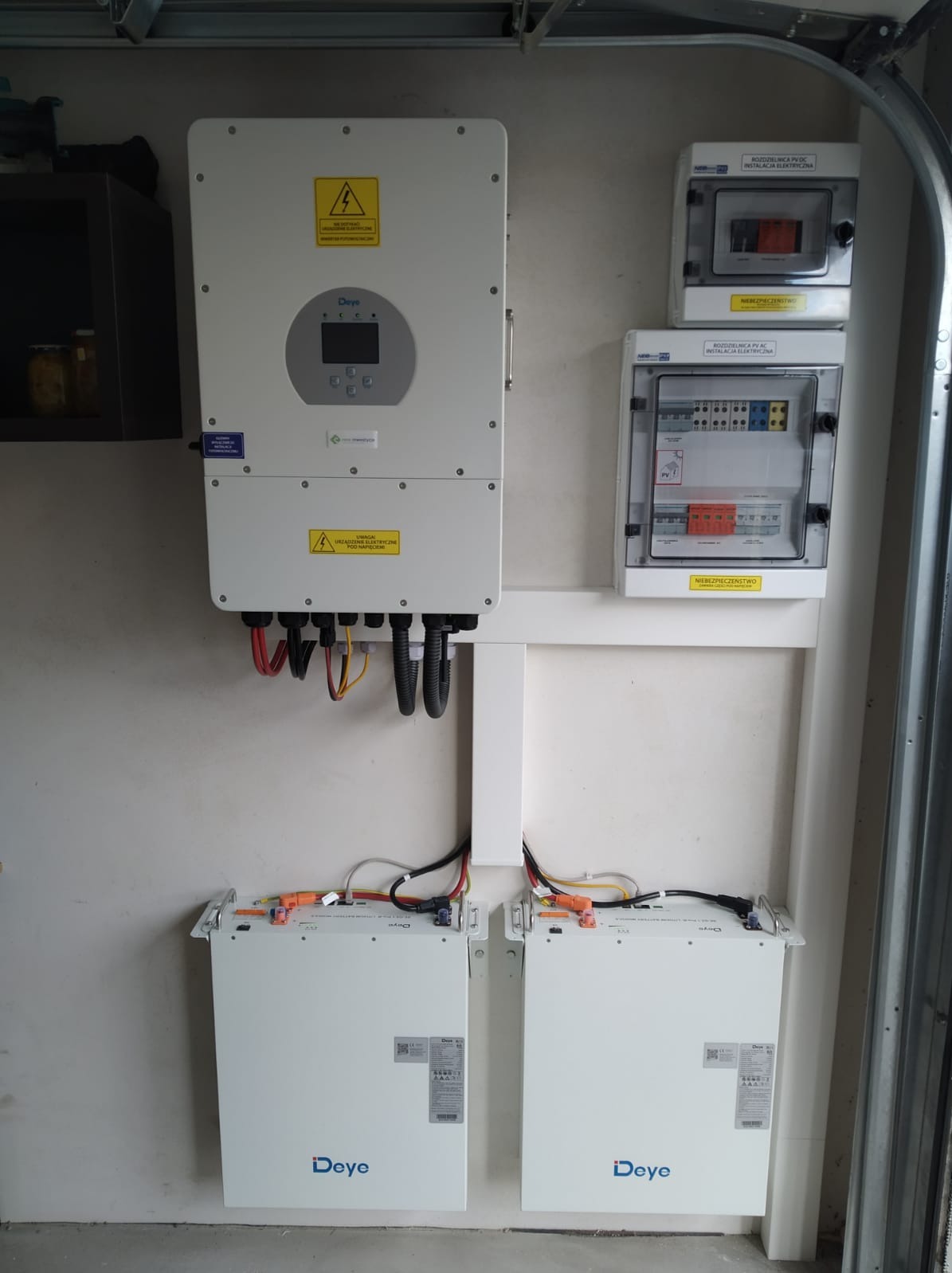 Falownik Deye 10k, baterie Deye 2x5.12 kWh