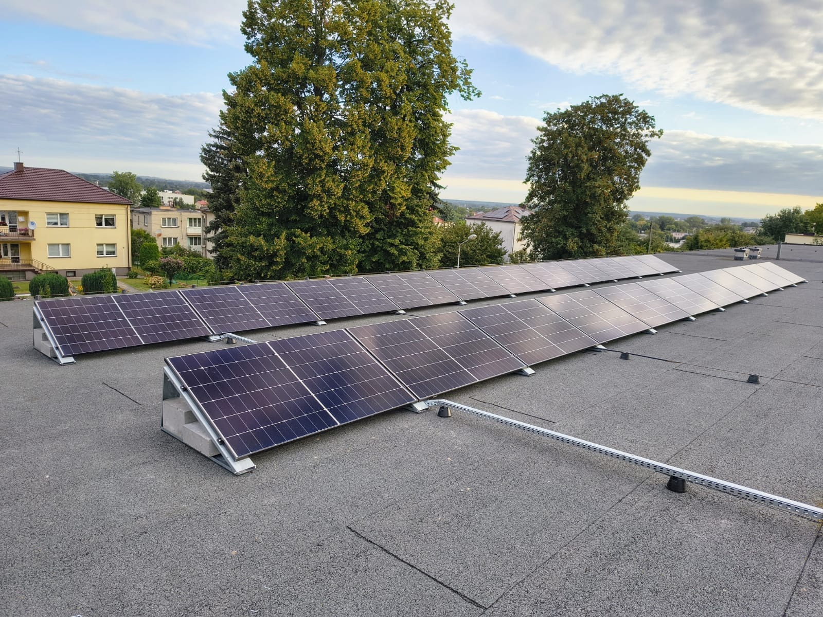 Instalacja PV na dachu płaskim