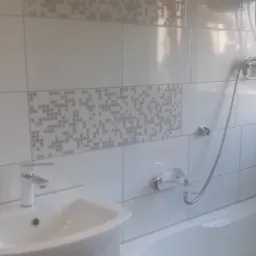 Łazienka - kucie i wywóz,przeróbka wody i kanalizacji,płytkowanie,biały montaż - kompleksowo na gotowo!