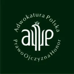 Logo Adwokatury Polskiej na ciemnozielonym tle, z stylizowanym orłem i napisem 'Prawo Ojczyzna Honor' otaczającym centralny motyw.