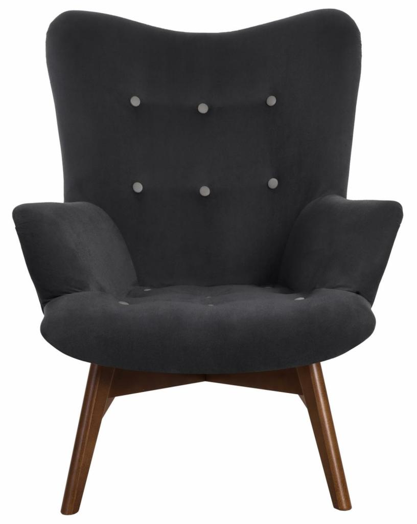 Ciemnoszary fotel tapicerowany typu uszak z drewnianymi nogami, widok z przodu.