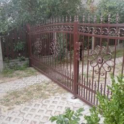ogrodzenie klasyczne - brama, furtka