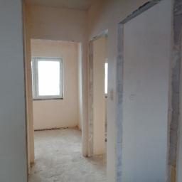 Tynki maszynowe Biernatki 2