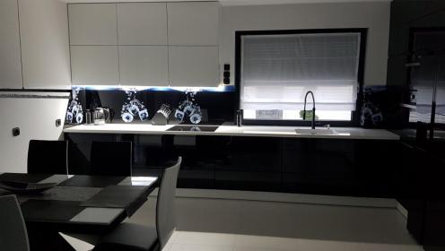 TRS GLASS TOMASZ WOŹNICA - Szklarz Poznań