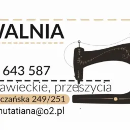 Wizytówka szwalni z ilustracją maszyny do szycia, adresem w Łodzi i numerem telefonu.