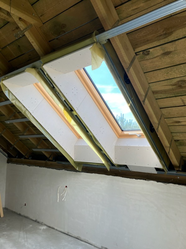 Tak przygotowujemy okna przed pianowaniem