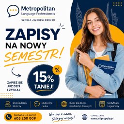 Metropolitan Language Professionals - Uśmiechnięta młoda kobieta z książkami, wskazująca na ofertę 'ZAPISY NA NOWY SEMESTR' i 15% zniżki w szkole językowej. W tle stylizowane zabytki świata.