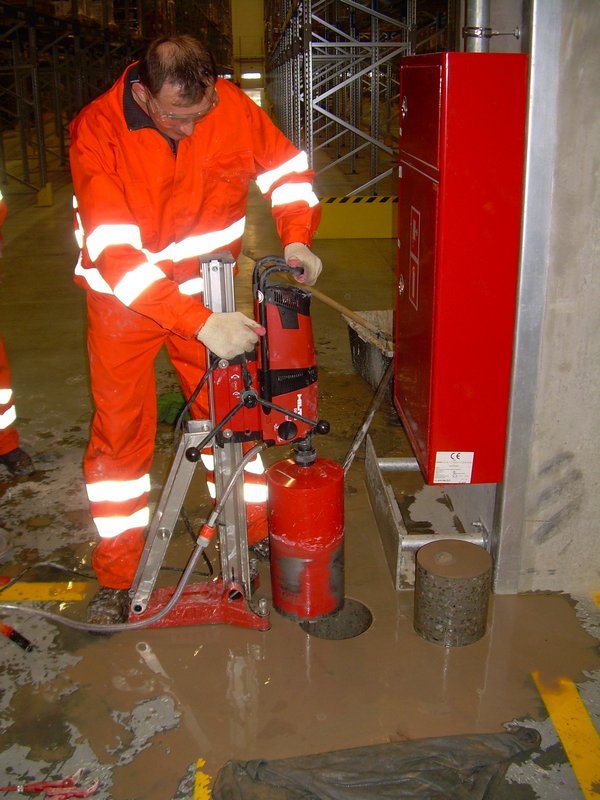 Przewierty w betonie