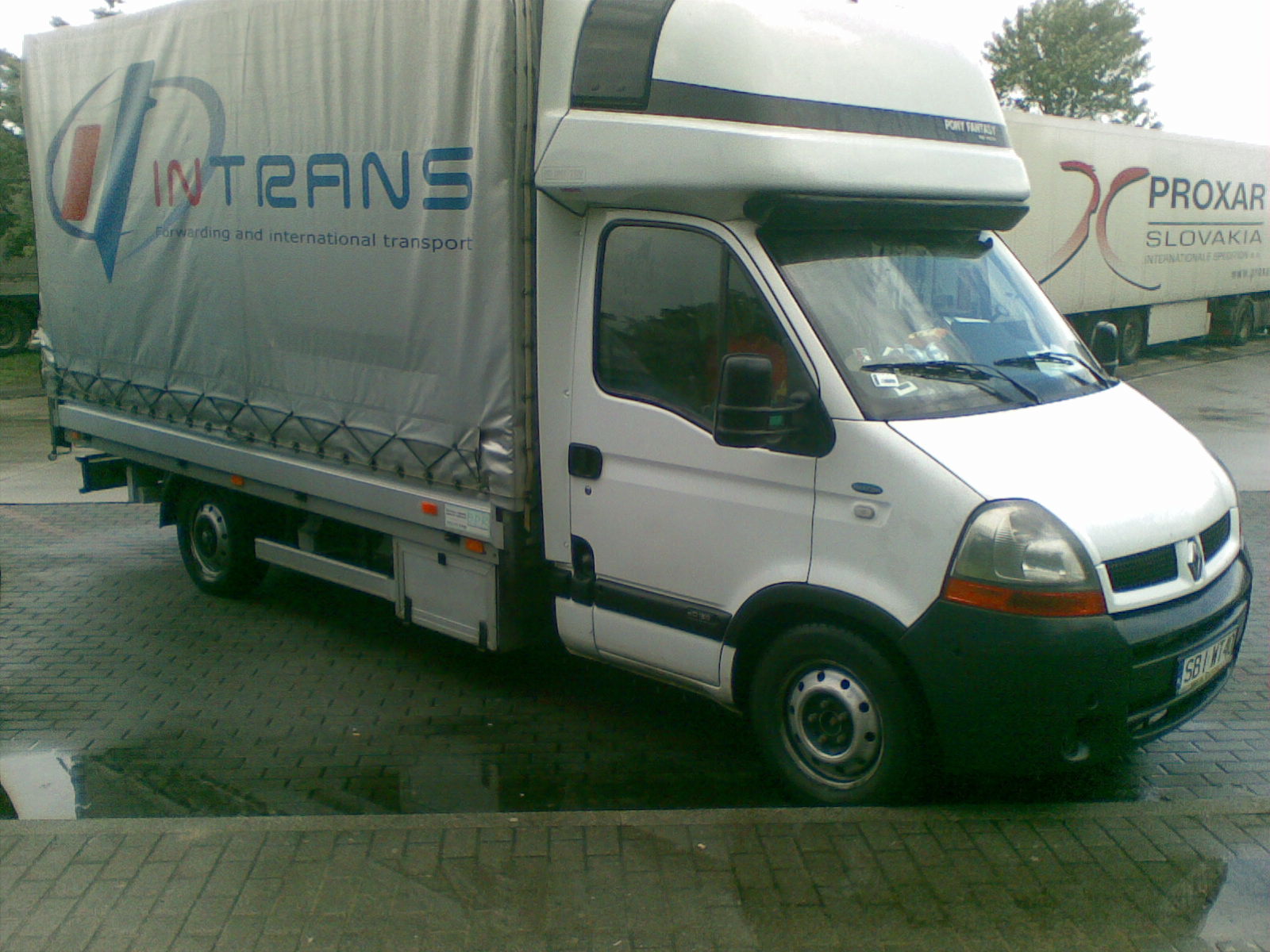 POSZUKUJE ZLECEN NA BUSA PLANDEKE NA 8 PALET 220h PL,UE-PL,UE