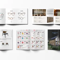 Rozkładówka katalogu prezentująca różnorodne produkty: okulary damskie, krzesła, farby, płyty ścienne i projekt domu modułowego.