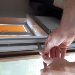 Regulacja skrzydła.