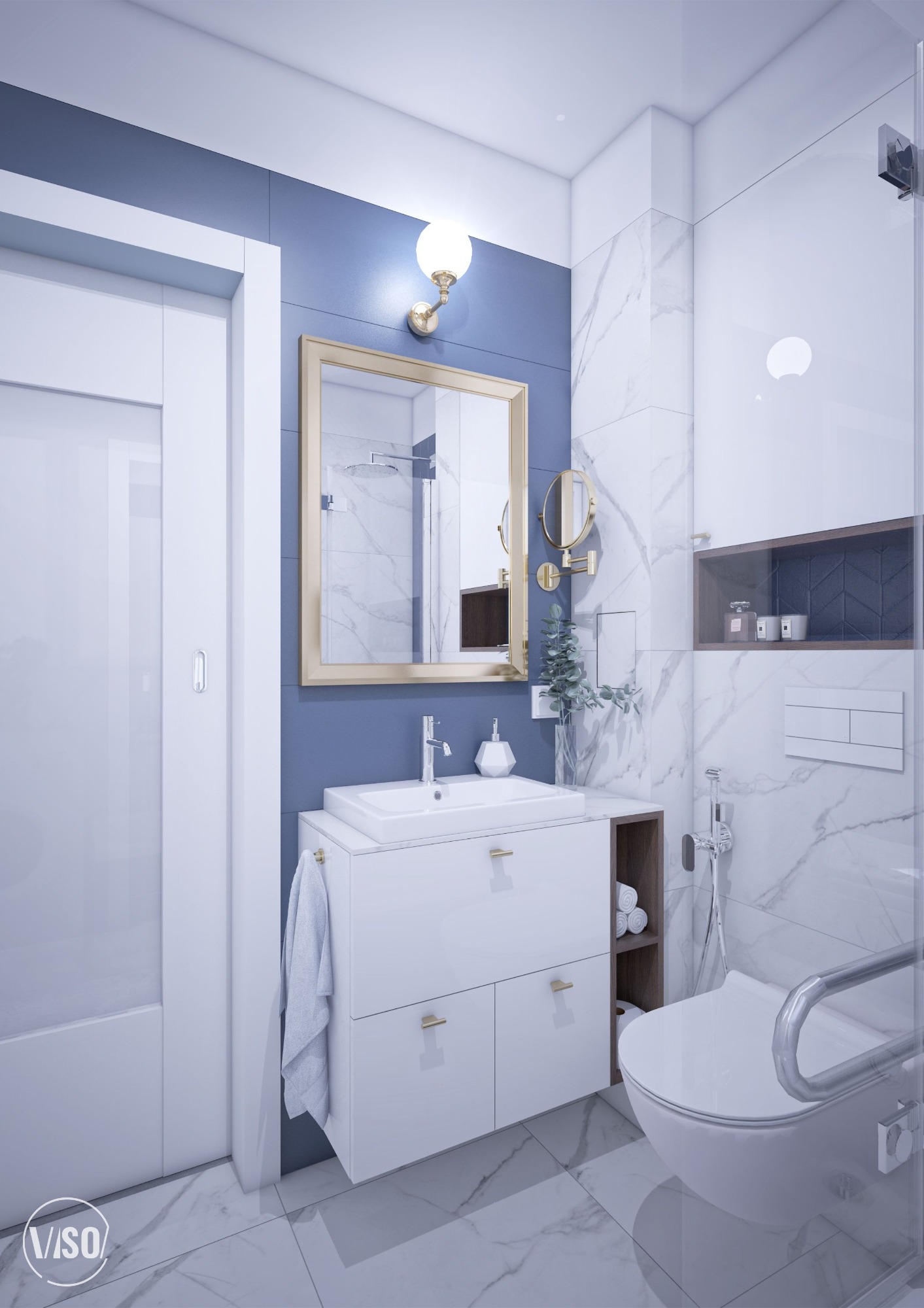 Wizualizacja łazienki z niebieską ścianą, białymi marmurowymi płytkami i złotymi akcentami, w tym rama lustra i lampa ścienna, z białą szafką pod umywalką z szufladami i ręcznikiem