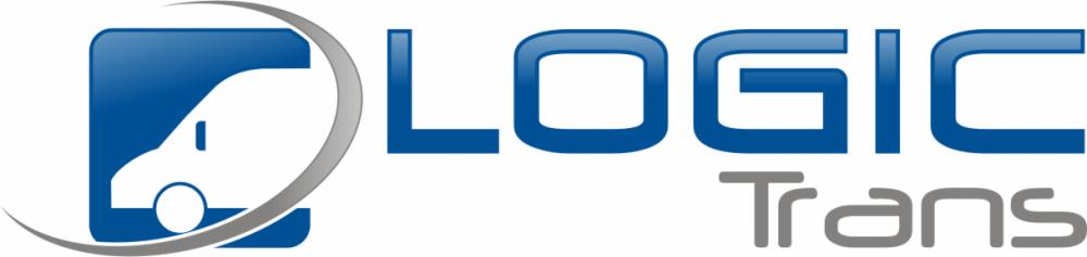 Logo firmy transportowej Logic Trans z sylwetką ciężarówki w niebieskim kwadracie, otoczonej szarym łukiem.