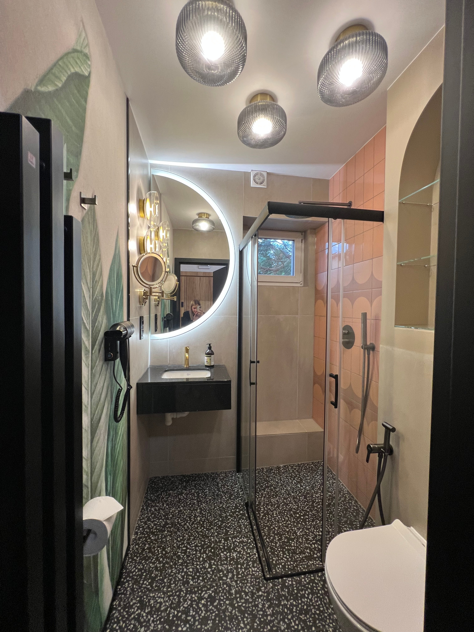 Łazienka w apartamencie nad morzem, Jurata