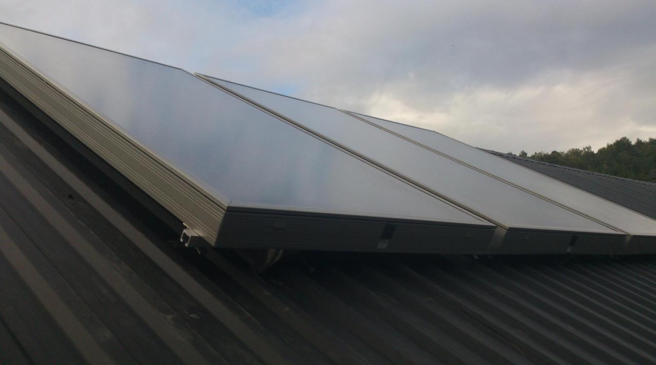 Kolektory słoneczne w domu jednorodzinnym