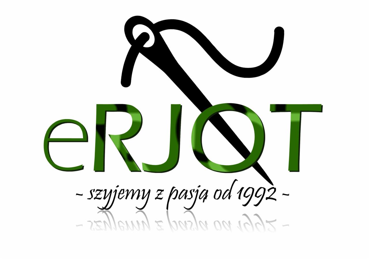 Logo firmy eRJQT z igłą i napisem 'szyjemy z pasją od 1992', zielone litery z wzorem kamuflażu.