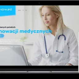 Responsywna strona internetowa Innomed na laptopie i smartfonie, prezentująca bazę danych polskich innowacji medycznych, z wizerunkiem lekarki w tle.