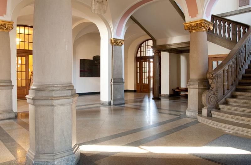 Remont pomieszczeń Collegium Iuridicum I Maius Uniwersytetu im. Adama Mickiewicza