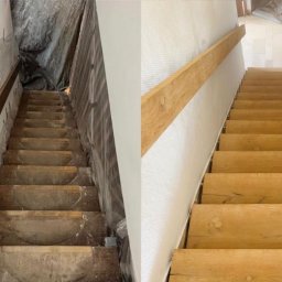 Wood House Group - Schody drewniane: po lewej zabezpieczone folią malarską, po prawej odnowione, z nową, czarną balustradą. Widok z góry, perspektywa zbieżna.