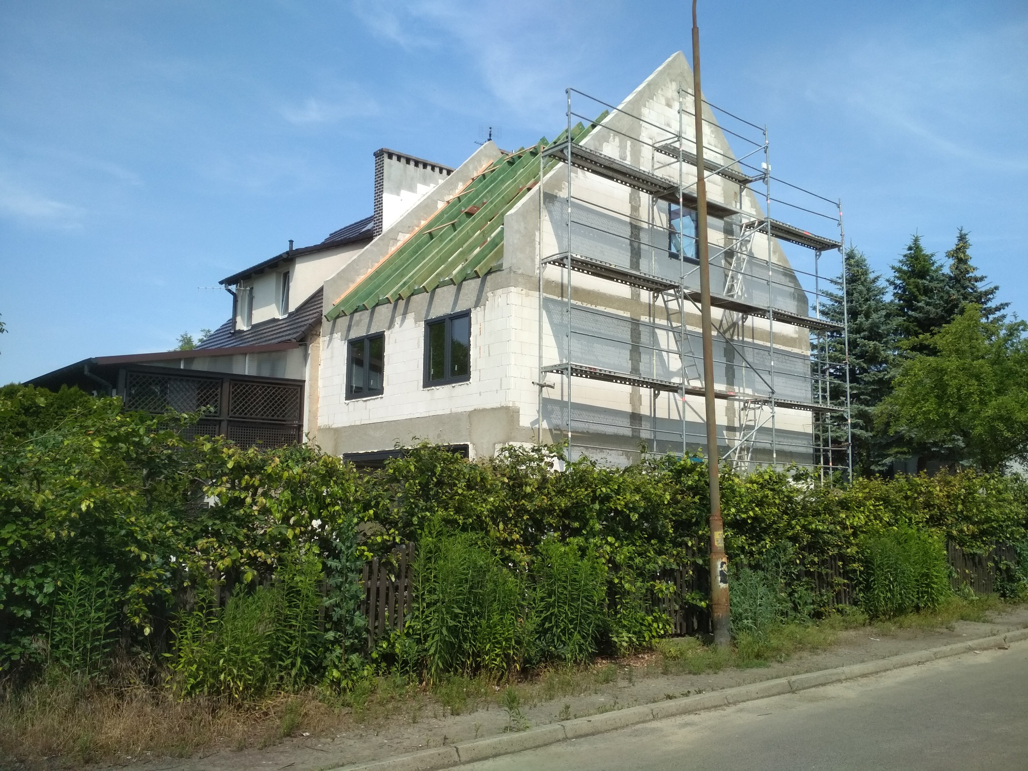 Wykonanie konstrukcji dachu (więźby dachowej)