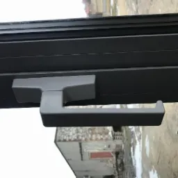 klamka okienna firmy MASTER