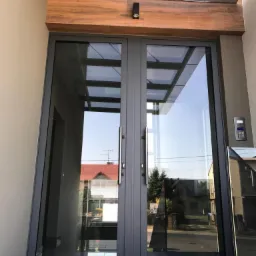 Drzwi wejściowe dla firmy KingLak w Częstochowie