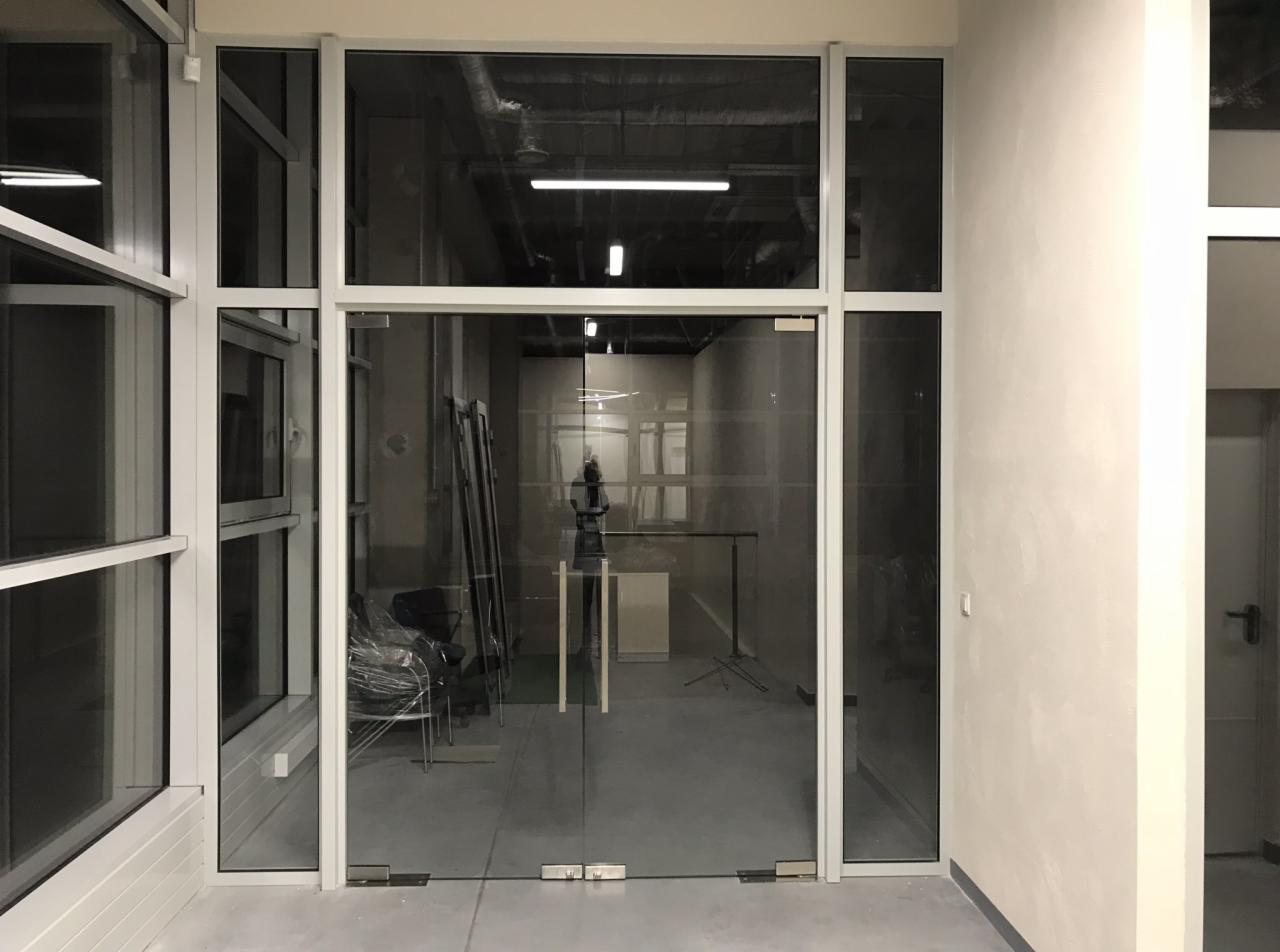 Wejście do biura (o klasie przeciwpożarowej) - Baby Design Group