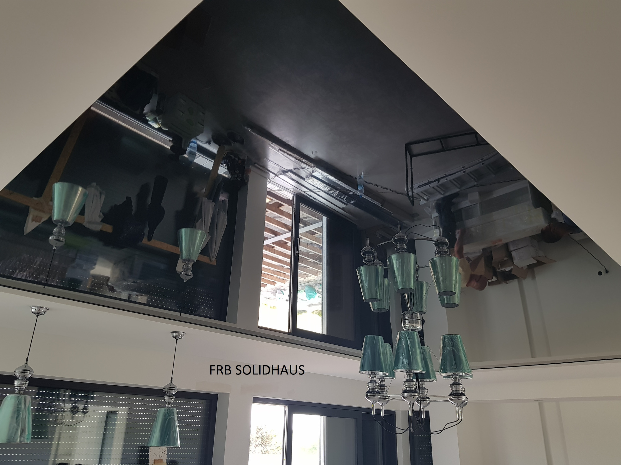 Sufit napinany - czarny/połysk