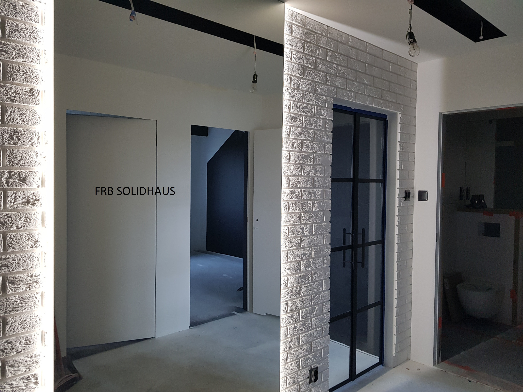 Wykończenie mieszkania w stylu loftowym, według projektu, z materiałami najwyższej jakości