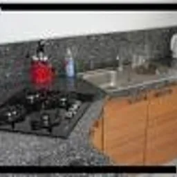 Granitowe blaty kuchenne i łazienkowe, parapety, schody, umywalki itp.