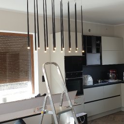 Montaż oświetlenia 