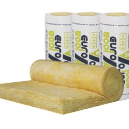 ARCO - MATERIAŁY BUDOWLANE Arkadiusz Zyśk - Rolki wełny mineralnej Euro Wool z widocznym rozwiniętym fragmentem, ukazującym strukturę materiału izolacyjnego.