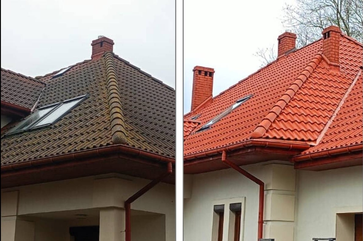 Dachówka przed i po czyszczeniu: po lewej pokryta mchem, po prawej czysta, w intensywnym odcieniu czerwieni. Widoczne okno dachowe i komin.