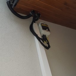 zabezpieczenie modułów dodatkowe przepięciówki