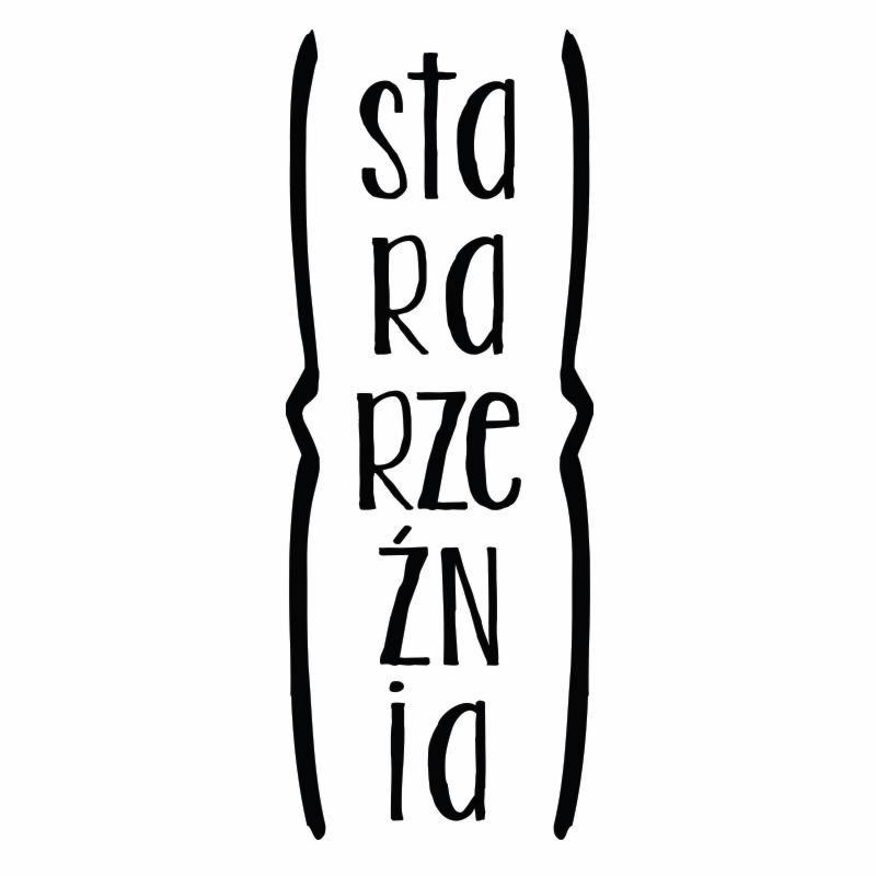 Czarno-biała grafika wektorowa przedstawiająca pionowo ułożone słowo 'STARZRZEZNIA' w stylizowanej czcionce, otoczone z dwóch stron abstrakcyjnymi, lekko zakrzywionymi liniami.