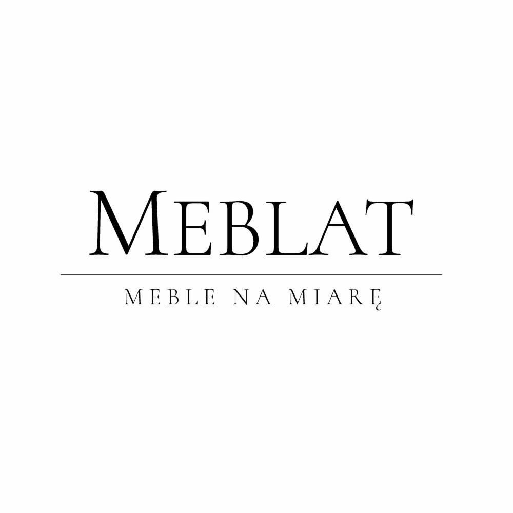 Logo firmy MEBLAT z napisem 'MEBLE NA MIARĘ' poniżej, czcionka szeryfowa, czarne litery na białym tle, pozioma linia oddzielająca nazwy.