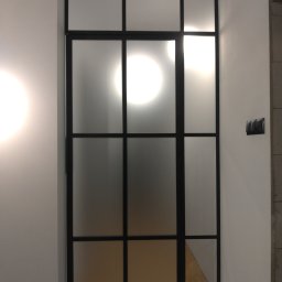 Drzwi / ścianki  przeszklone 