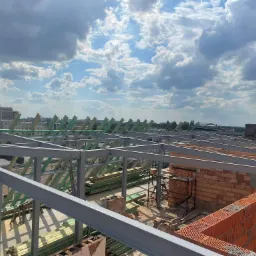 Konstrukcja wsporcza dachu rewitalizowanej kamienicy